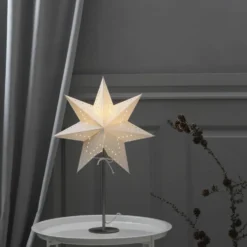 Adventsstjärna på Fot Star Trading Bobo