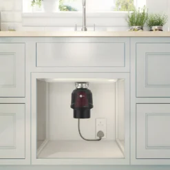 Avfallskvarn Insinkerator Preminum 700 EC Burgundy