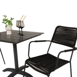 Cafégrupp Venture Home Coco med 2 Leon Karmstolar