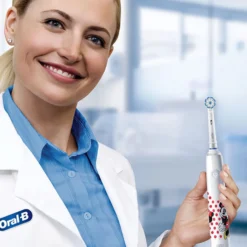 Eltandborste Oral-B Pro 3 Junior Minnie