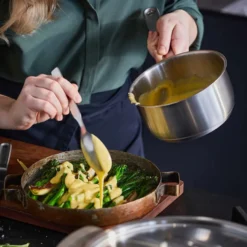 Fiskars Kastrull All Steel 1,5 Liter – Perfekt för Såser, Soppor & Småportioner