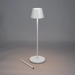 Golvlampa Gnojsö Konstsmide Pomezia M USB