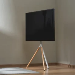 Golvstående Champion TV-fäste Träben