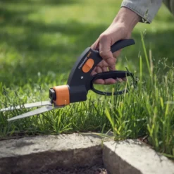 Grässax Fiskars Servo-System GS42
