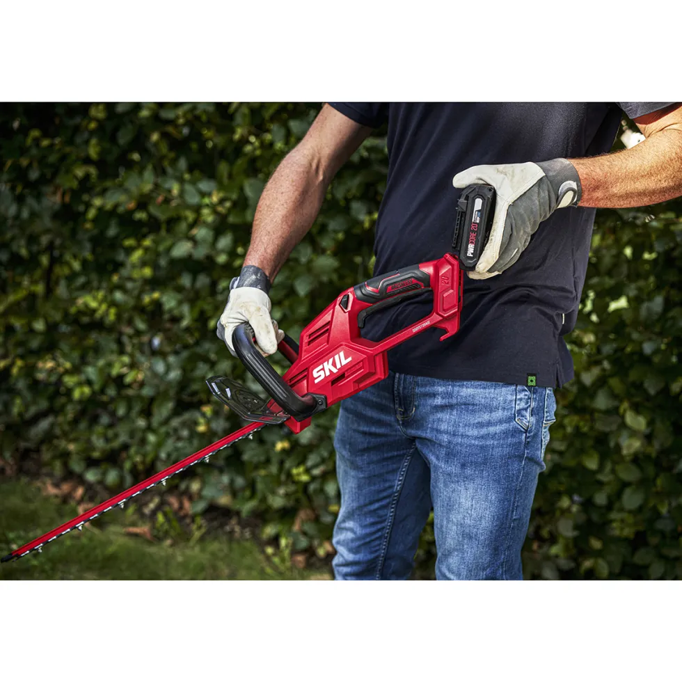 Häcksax SKIL 0438 CA Kolborstfri Batteridriven