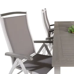 Matgrupp Venture Home Aleyna 160/240 med 8 StolarGrå Bord med Vita Ben, Grå Stol