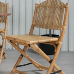 Matgrupp Venture Home Canne med 4 Cave Matstolar