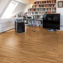 Parkettgolv Berg & Berg Ek XS Borstad Mattlack 19-Stav