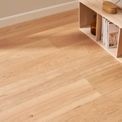 Parkettgolv Nordic Floor Ek Grand Country Borstad Mattlackad 1-stav