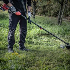 Röjsåg SKIL 0260 CA Kolborstfri Batteridriven
