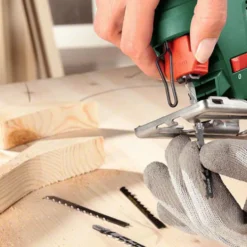 Sticksåg Bosch Power Tools Compact PST 700 PE