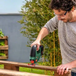 Sticksåg Bosch Power Tools UniversalSaw 18V-100