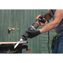 Tigersåg Black+Decker BES301-QS 750W