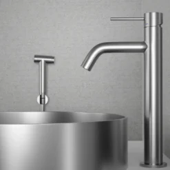 Tvättställsblandare Scandtap Steel Voyage High med Sidodusch