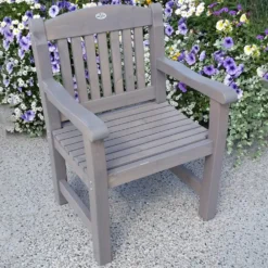 Utefåtölj Eden Wood Kattvik