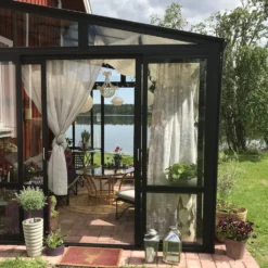 Uterum Metalcraft 10,7m² Säkerhetsglas Svart