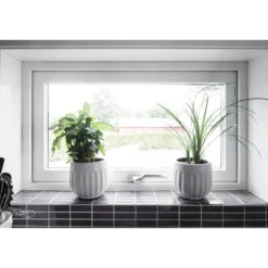 Överkantshängt Fönster Outline 3-Glas Trä